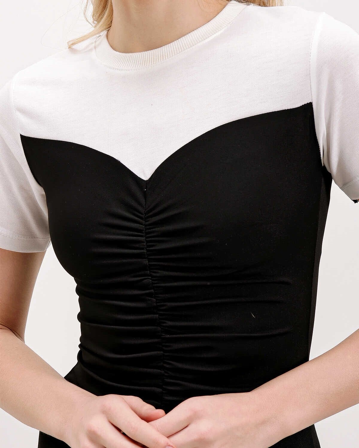 Black and White Colorblock Ruching Mini Dress - Bigdart - by Peralane - photo 4