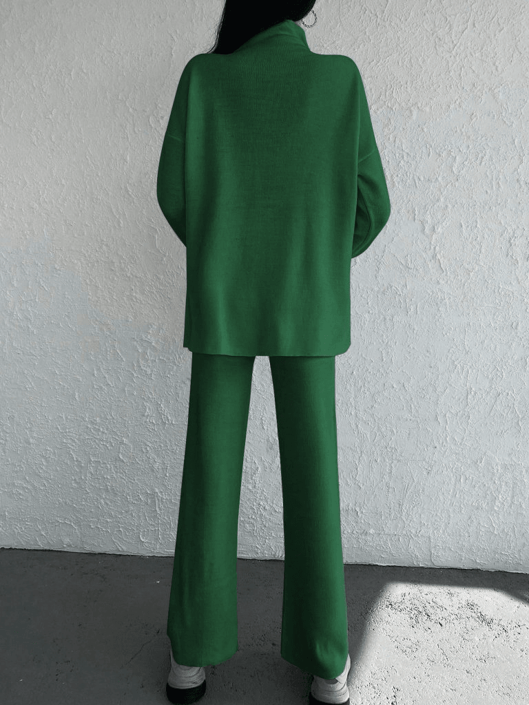 Women's Long Sleeve Ribbed Knit Co-ord Set in Emerald Green - Janes - by Peralane - photo 2