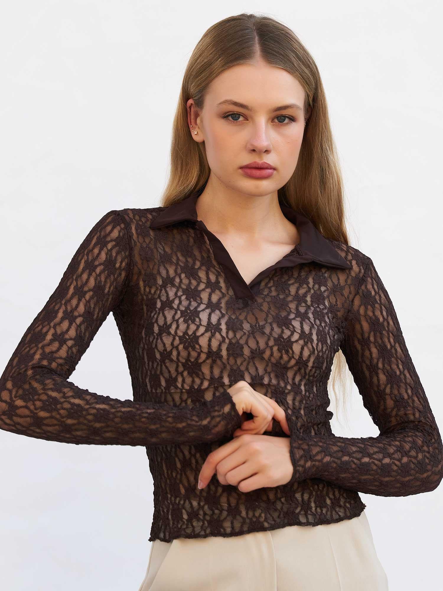 Long-Sleeved Collared Lace Blouse in Dark Brown - Lefon - by Peralane - photo 4