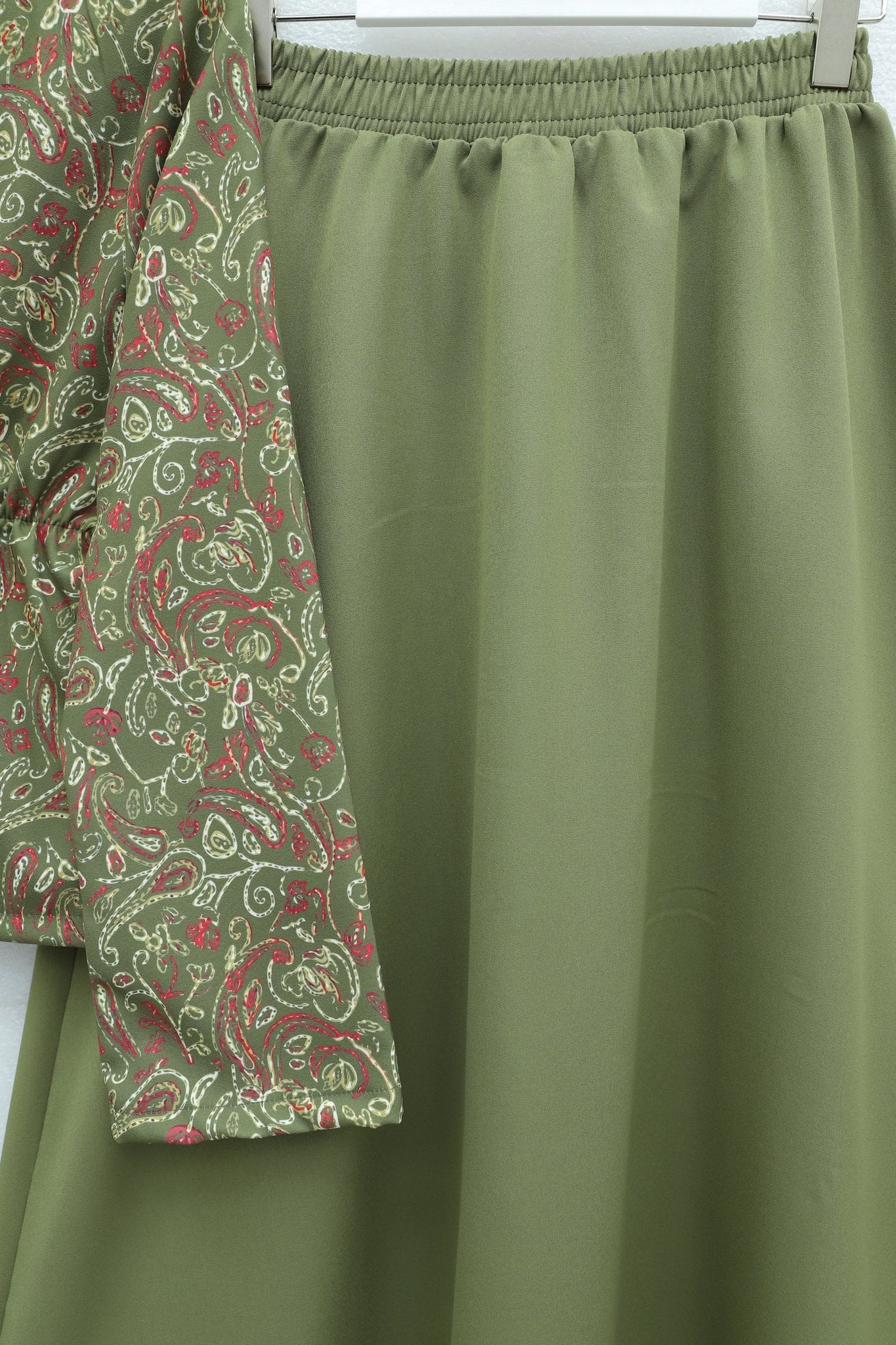V-Neck Cinched Waist Single Button Patterned Modest Jacket and Skirt Set - Olive Green - Podyumplus - by Peralane - photo 4