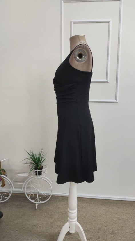 Women's Sleeveless Cowl Neck Short Dress with Spaghetti Straps - Janes - by Peralane - photo 5