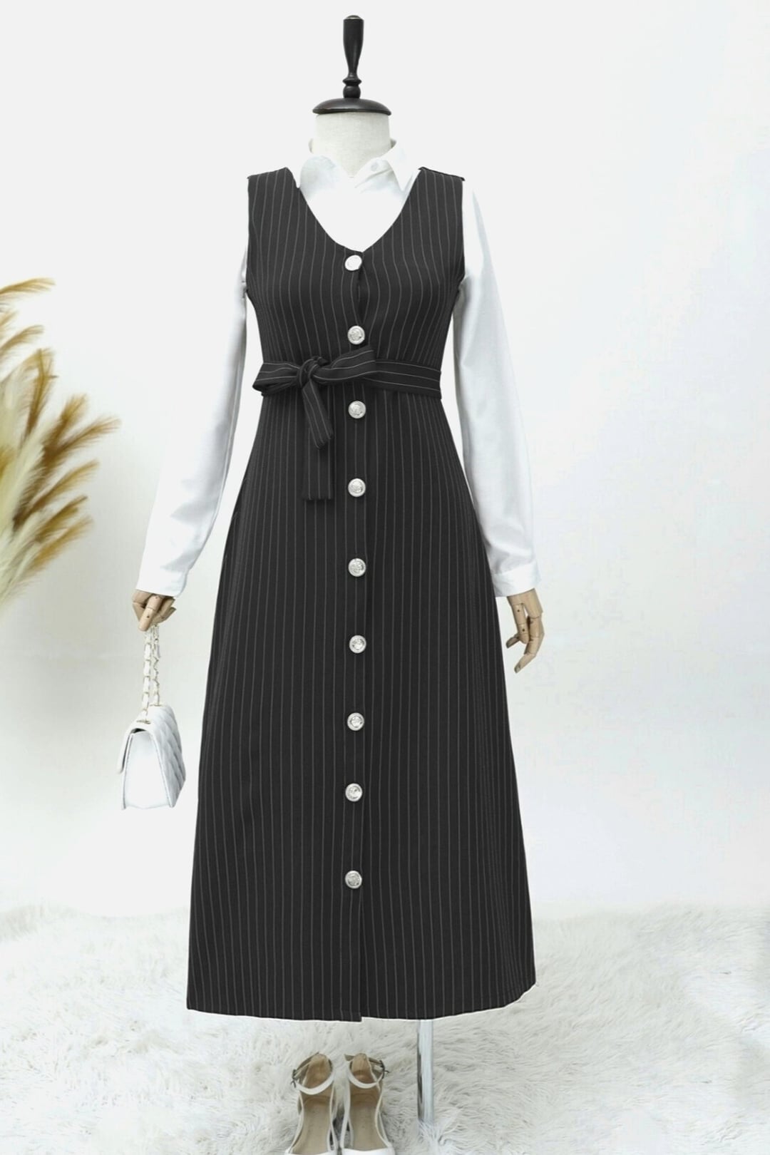 Black Pinstripe V-Neck Button-Front Belted Jile Dress - Podyumplus - by Peralane - photo 3