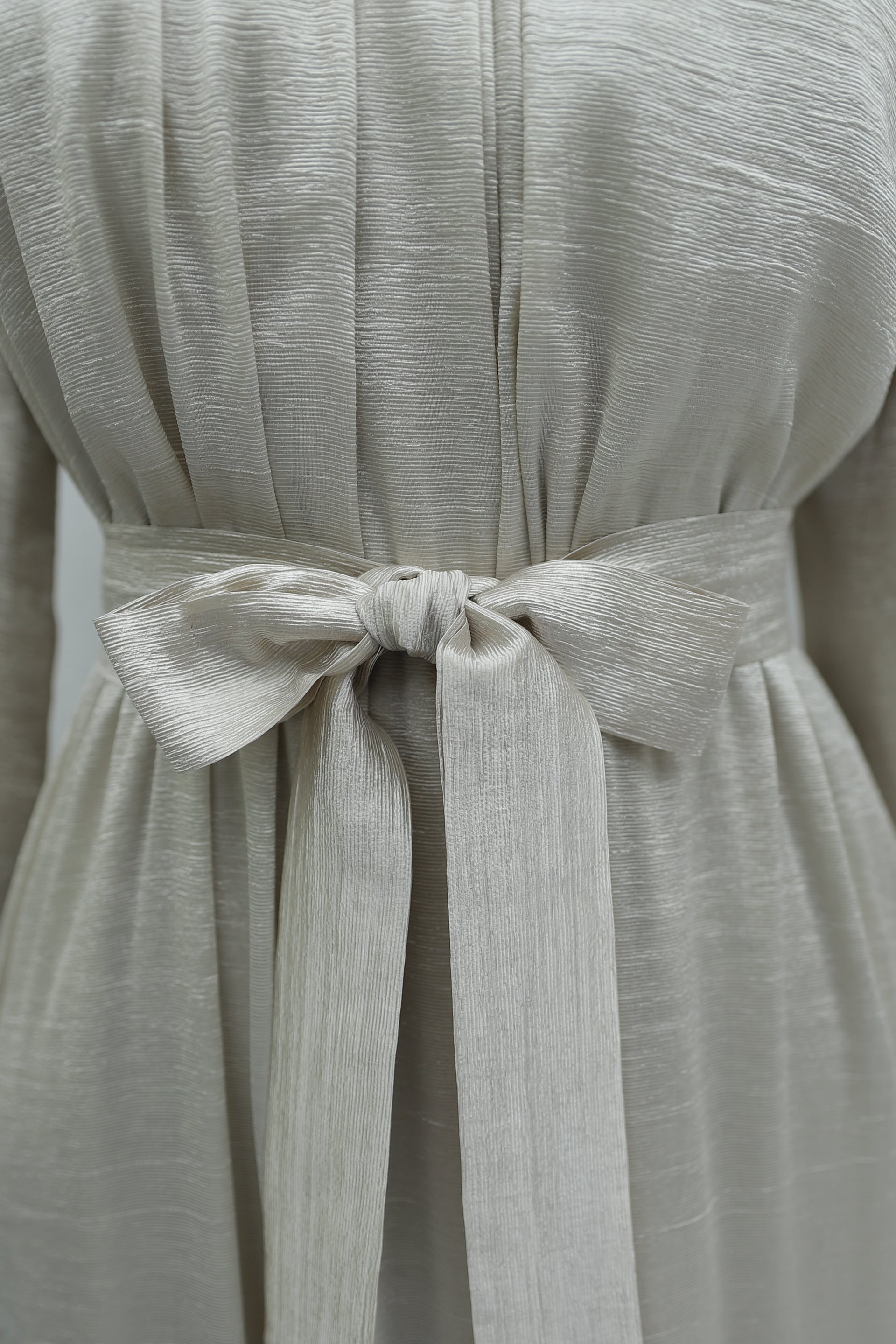 Long Dress with Ruffled Collar and Hem, Balloon Sleeves, Belted, in Stone - Podyumplus - by Peralane - photo 6