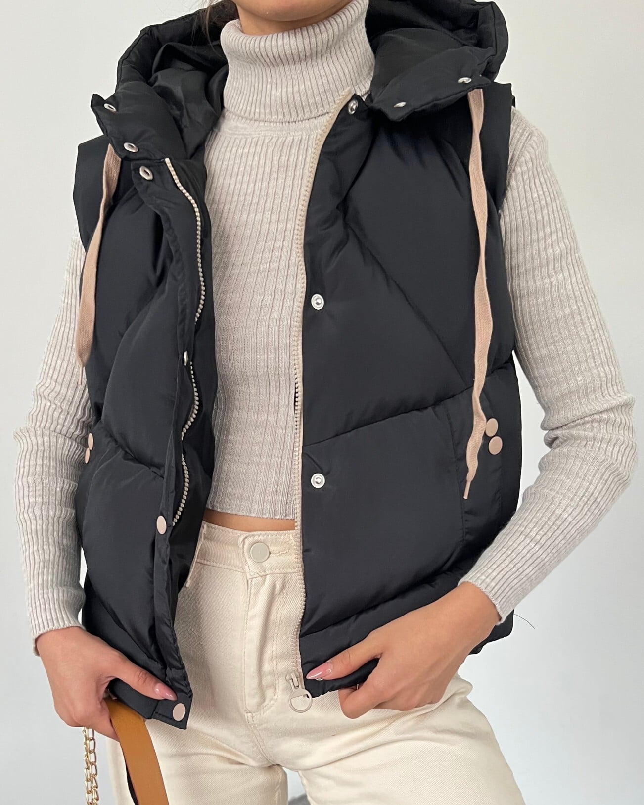 Black Quilted Zip-Up Puffer Vest with Hood for Women - Podyumplus - by Peralane - photo 2