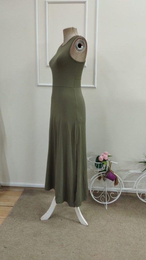 Women's Sleeveless Round Neck Maxi Viscose Dress with Cross Back Detail - Janes - by Peralane - photo 5