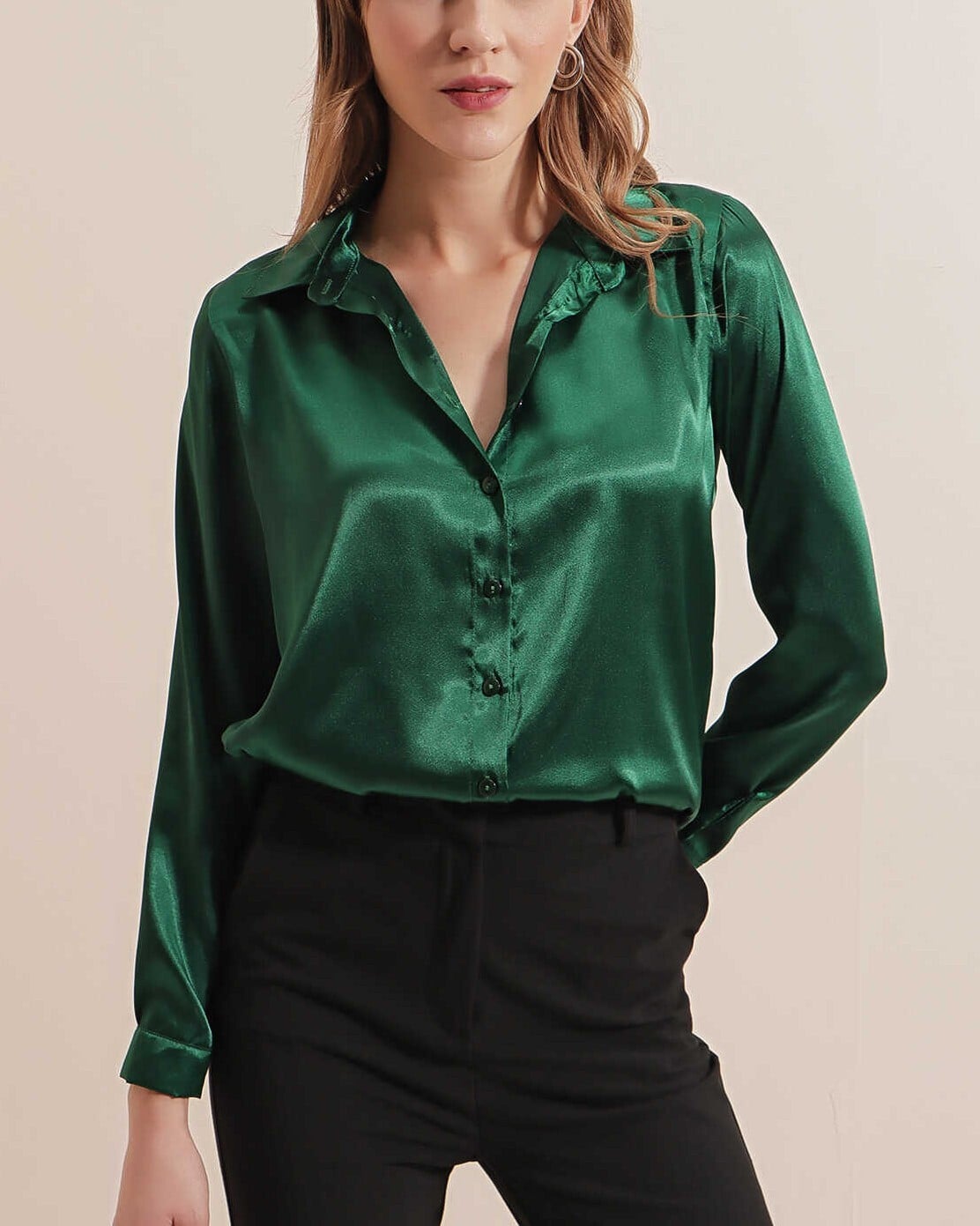 Lightly Draped Satin Shirt in Emerald Green - Bigdart - by Peralane - photo 7