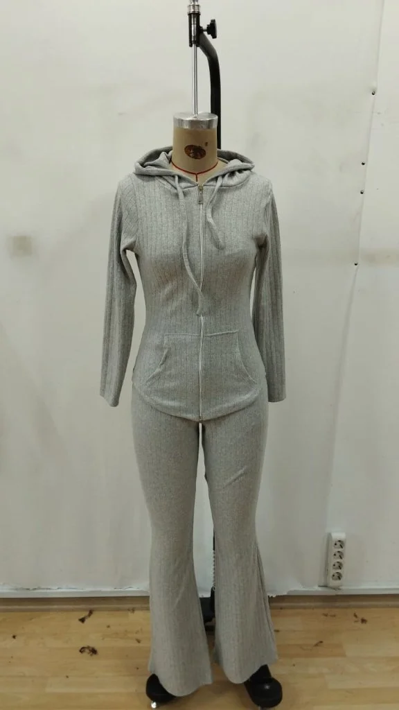 Women's Long Sleeve Hooded Zip-Up Blouse and Flared Trousers Two-Piece Set - Janes - by Peralane - photo 5