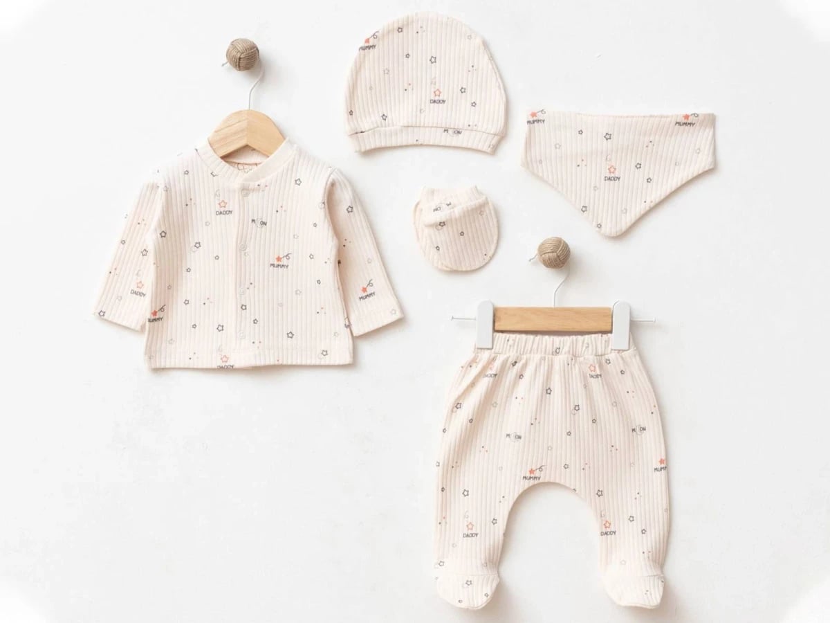 Star Print Unisex Newborn Hospital Exit Set of 2 in Cream - Esya - by Peralane