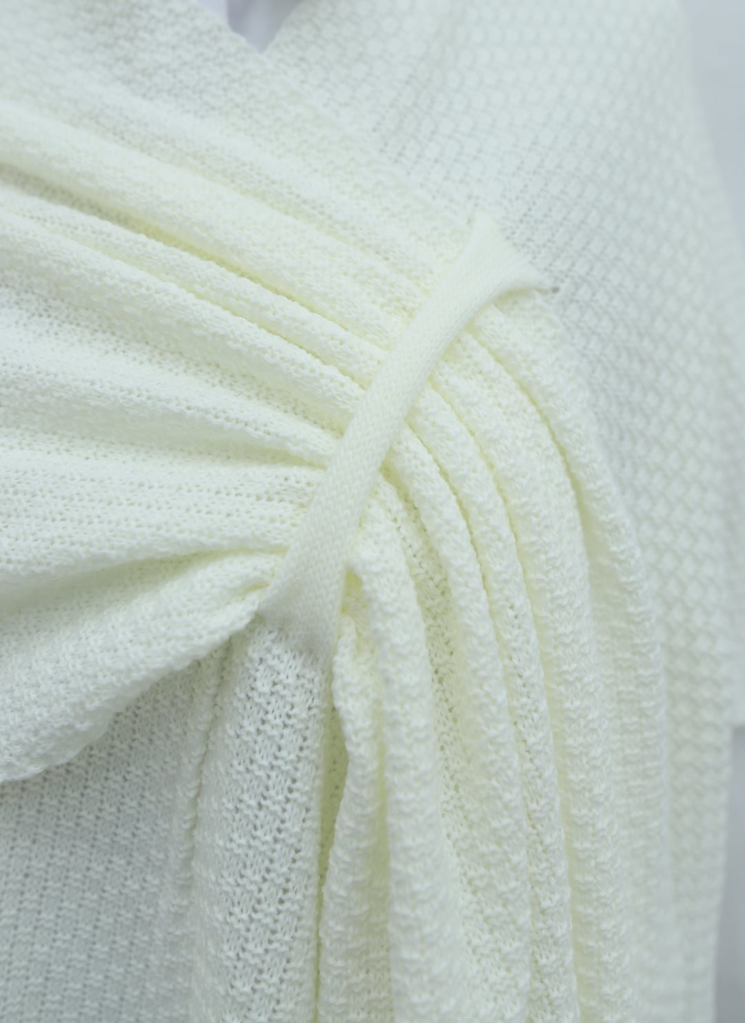 Relaxed Fit Knitted Poncho - White - Podyumplus - by Peralane - photo 6