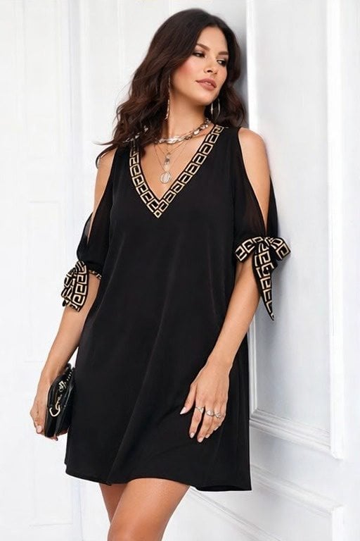 Women's Short Sleeve V-Neck Short Sandy Dress with Cold-Shoulder Detail - Janes - by Peralane - photo 3
