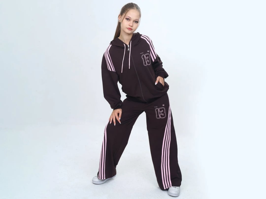 Girls' Striped Zip-Up Tracksuit Set with 13 Motif - Dark Brown - Vizviz - by Peralane