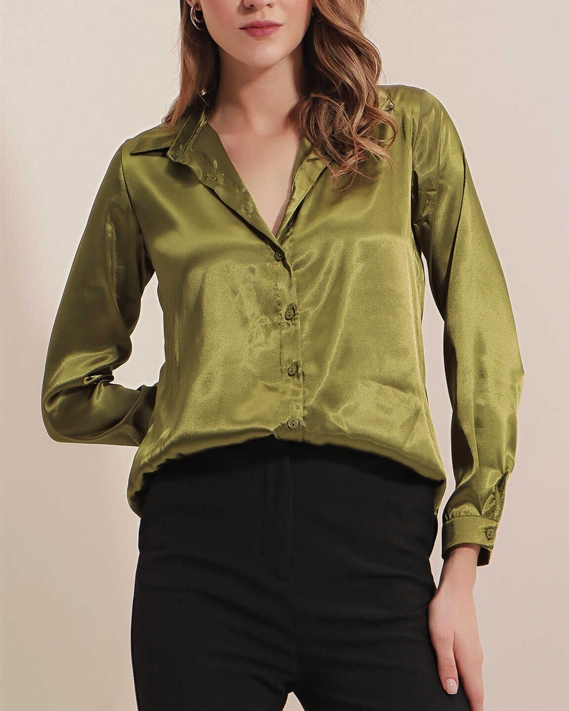 Lightweight Flowing Satin Blouse - Olive Green - Bigdart - by Peralane - photo 4