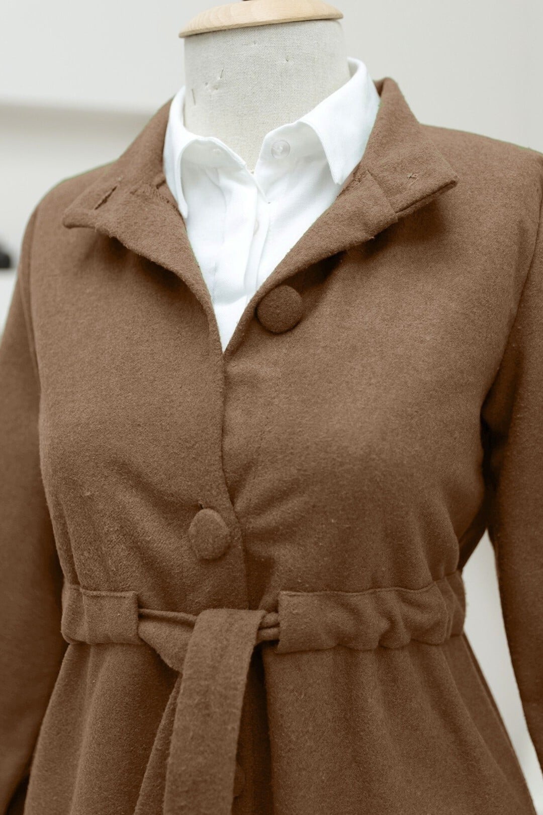 Belted Double-Breasted Coat in Cinnamon - Podyumplus - by Peralane - photo 3
