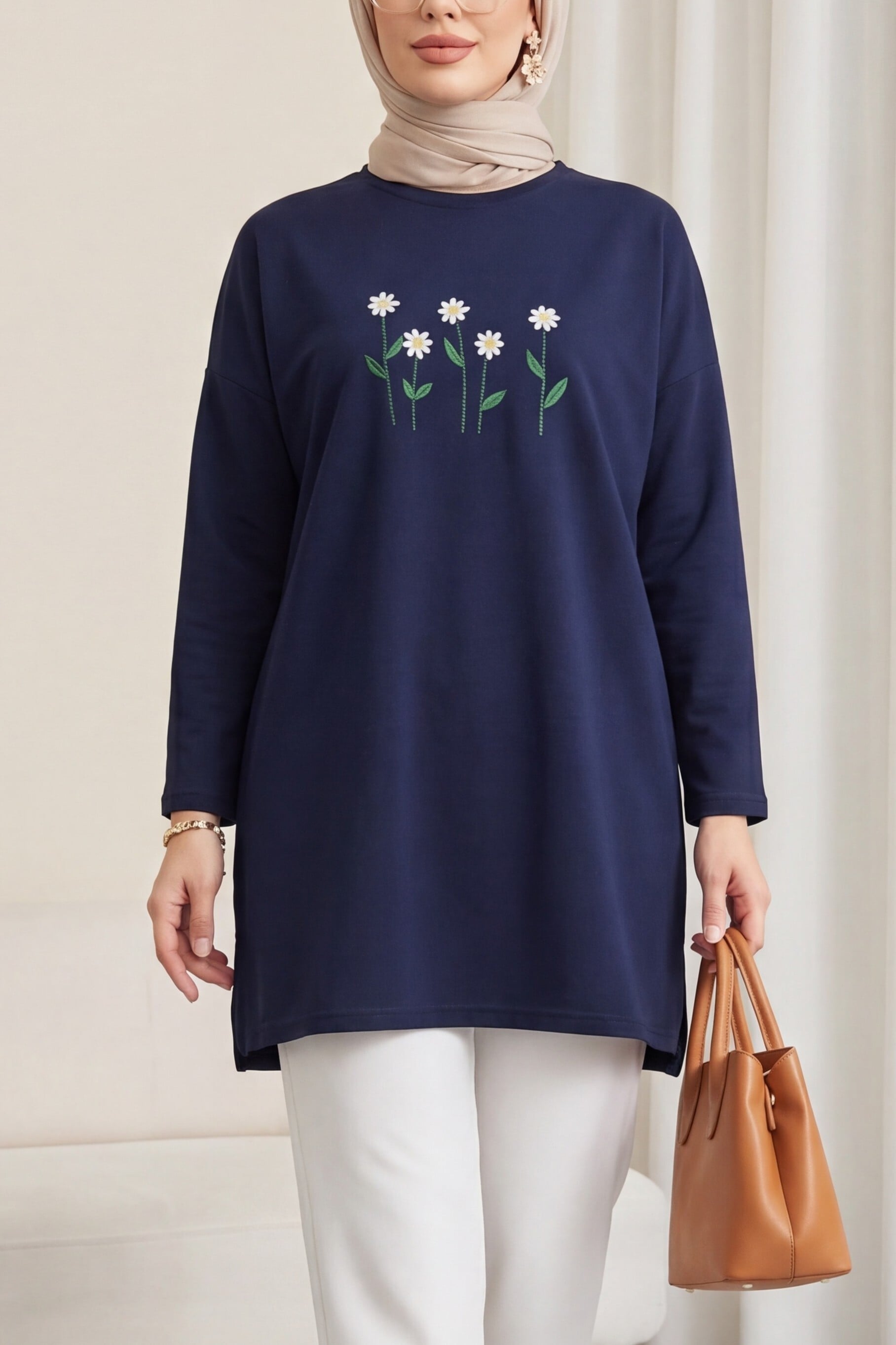 Daisy Embroidered Round Neck Cotton Jersey Tunic - Navy Blue - Podyumplus - by Peralane - photo 4