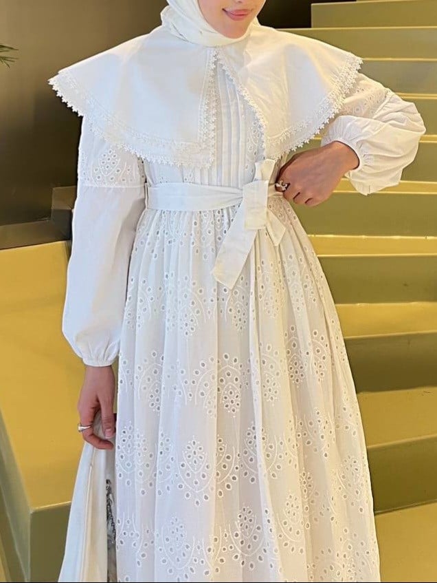 White Cape Collar Lace Detail Midi Dress - Podyumplus - by Peralane - photo 11