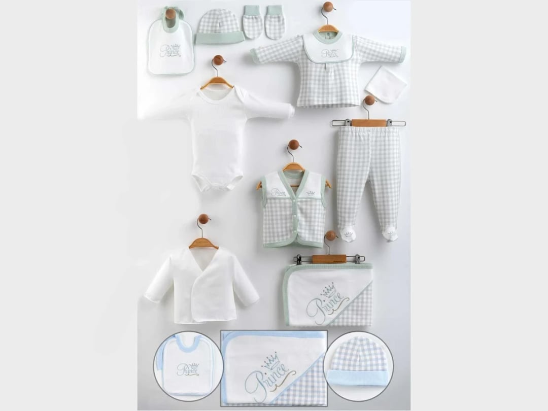 My Prince Printed 10-Piece Newborn Hospital Exit Set in Pale Green - Gaye Bebe - by Peralane