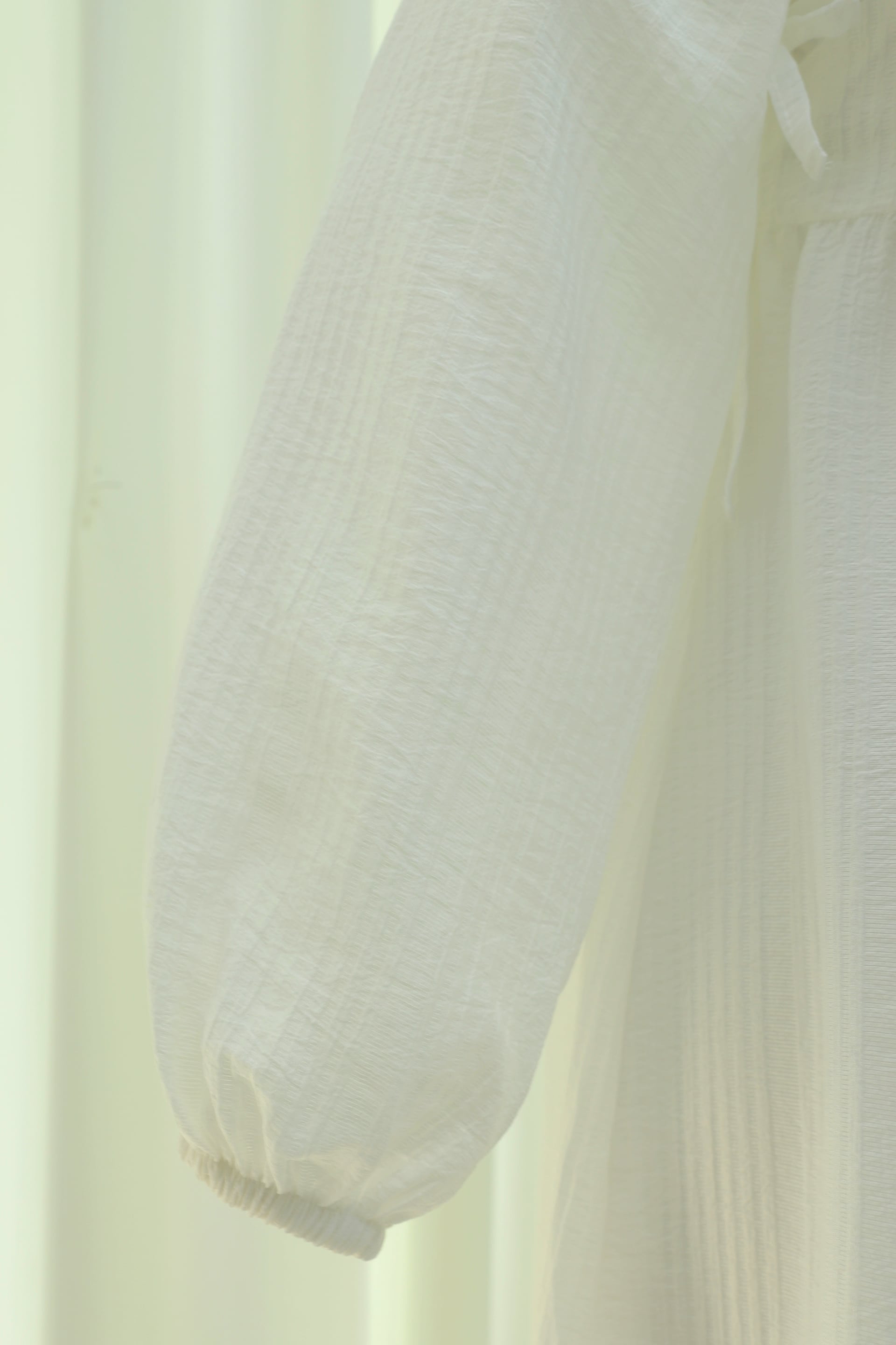 White Lace-Trimmed Maxi Dress with Removable Lace Vest - Podyumplus - by Peralane - photo 7
