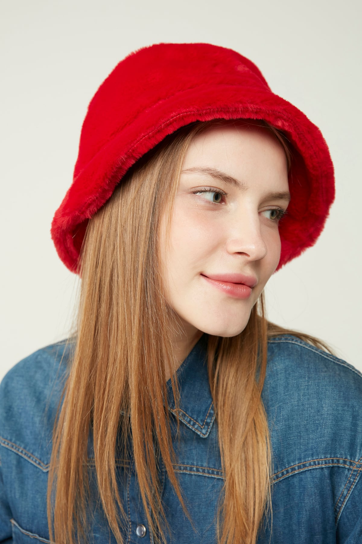 Red Plush Bucket Hat - Nesvay - by Peralane - photo 2