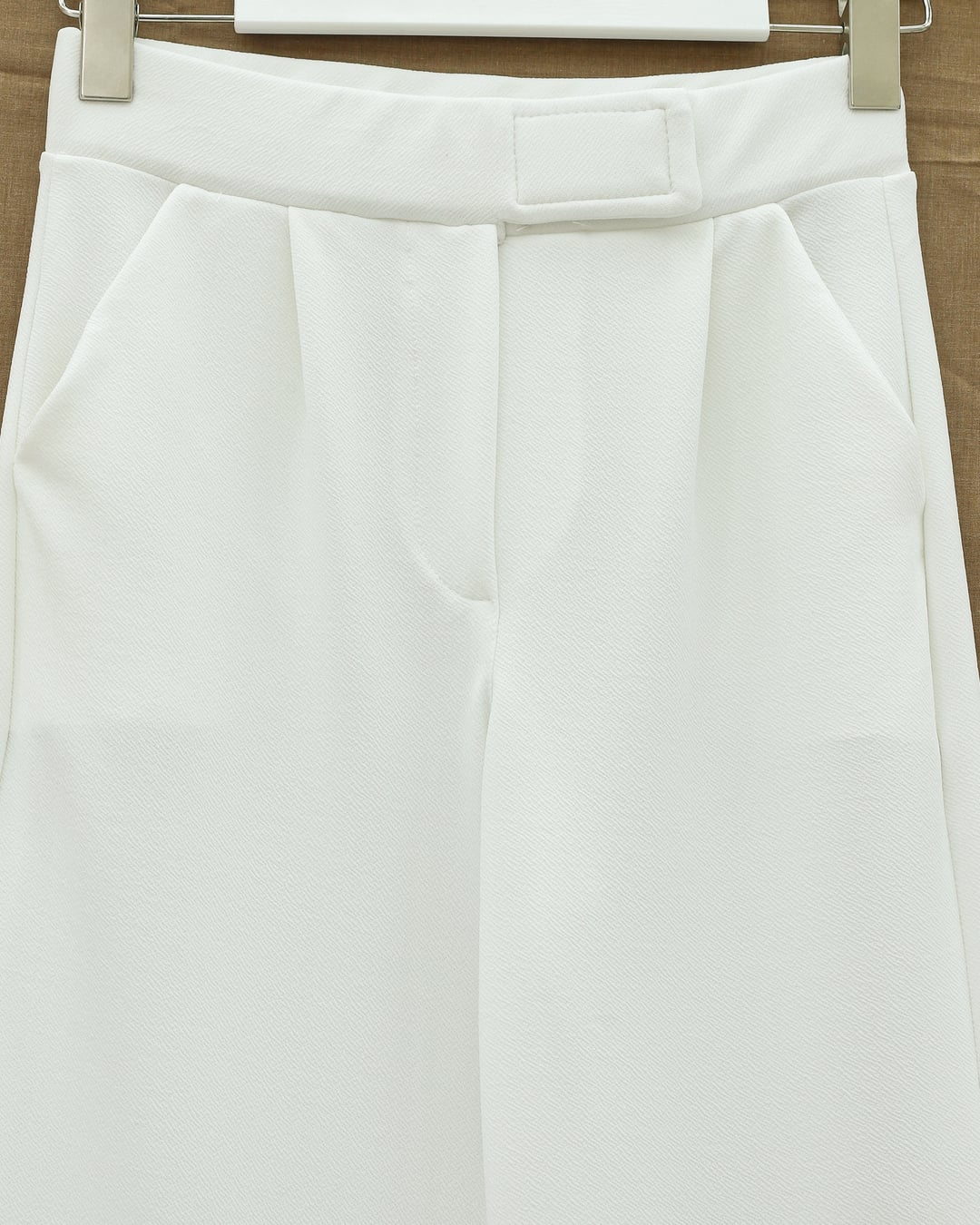 White Wide-Leg Trousers with Concealed Front Closure - Podyumplus - by Peralane - photo 8
