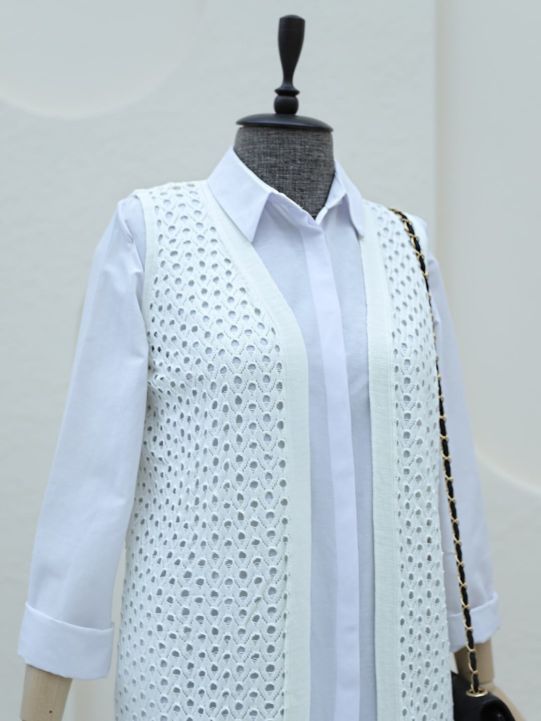 Ecru Open-Knit Sleeveless Cardigan Vest - Podyumplus - by Peralane - photo 2