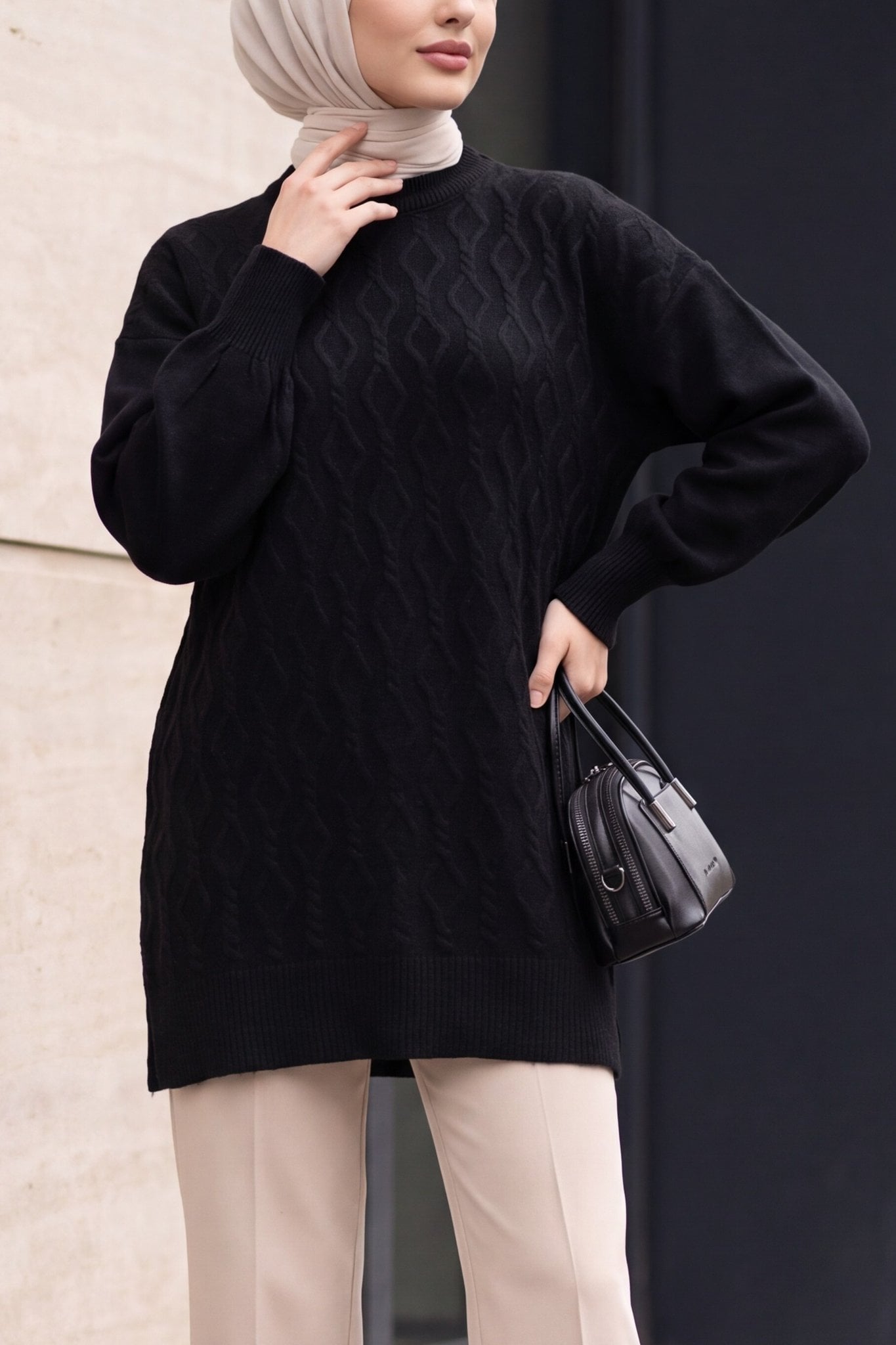Chain Pattern Slit Balloon Sleeve Knit Tunic - Black - Podyumplus - by Peralane