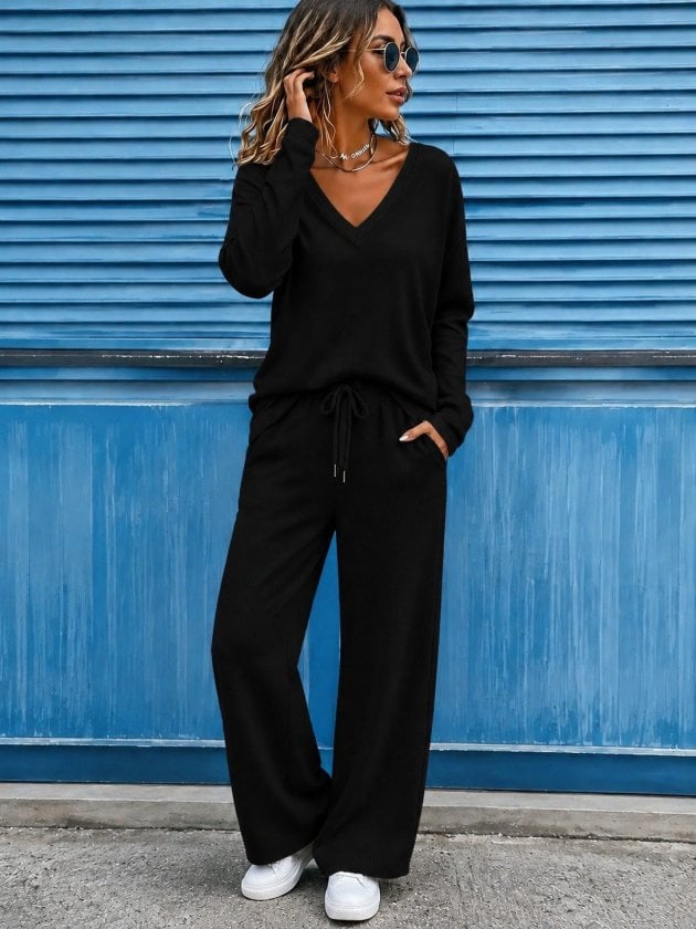 Women's Long-Sleeve V-Neck Viscose Two-Thread Blouse and Drawstring Waist Trousers Two-Piece Set - Janes - by Peralane