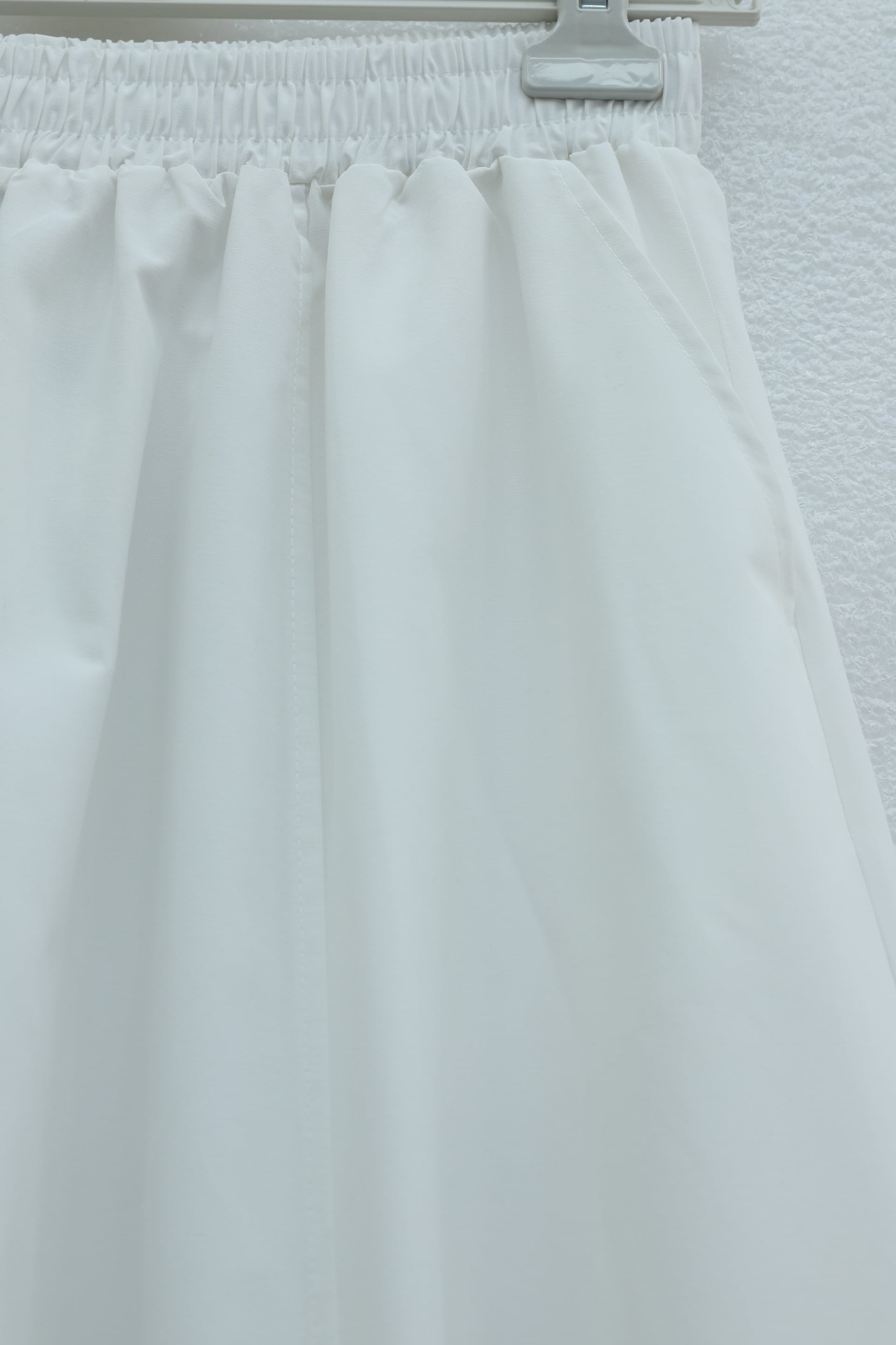 White Elastic Waist Parachute Skirt with Pockets - Podyumplus - by Peralane - photo 5