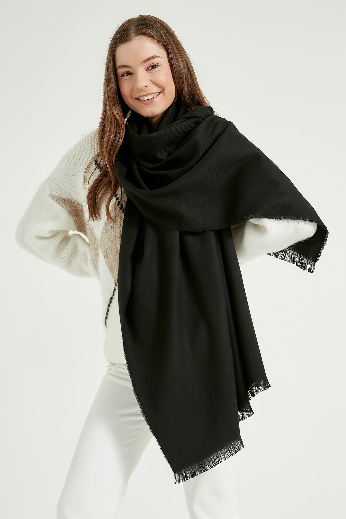 Black Fringed Thick Shawl Scarf - Nesvay - by Peralane