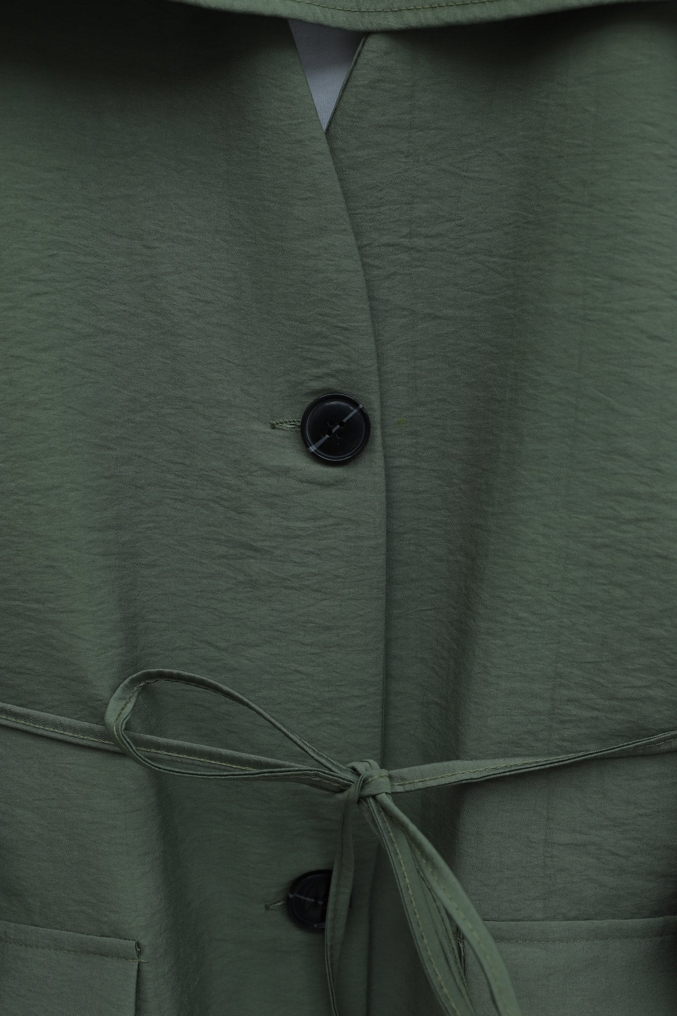 Olive Green V-Neck Tie-Front Parachute Jacket and Wide-Leg Trousers Set - Podyumplus - by Peralane - photo 7