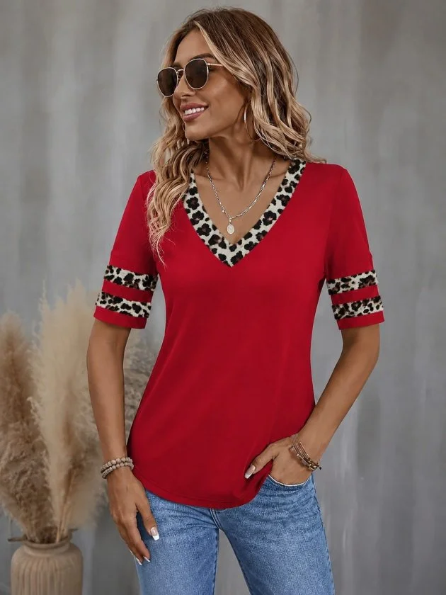 Women's Short-Sleeve V-Neck Leopard Print Viscose Blouse - Janes - by Peralane - photo 2
