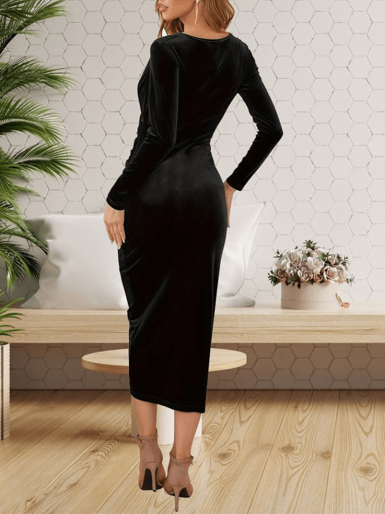 Women's Long Sleeve V-Neck Ruched Waist Midi Velvet Dress - Janes - by Peralane - photo 2