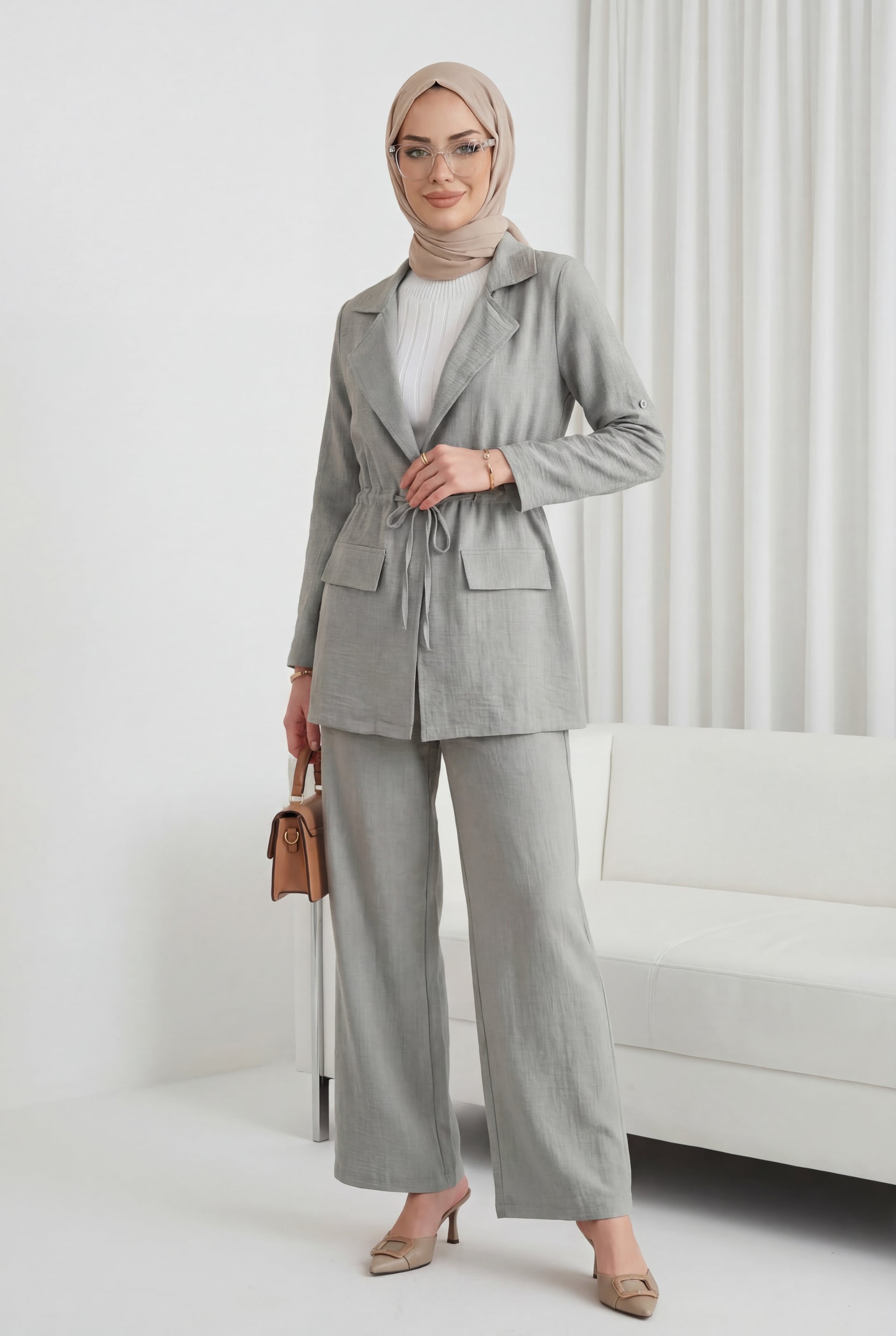 Covered Tunnel Bridge Blazer and Wide-Leg Trousers Set - Light Grey - Podyumplus - by Peralane - photo 4