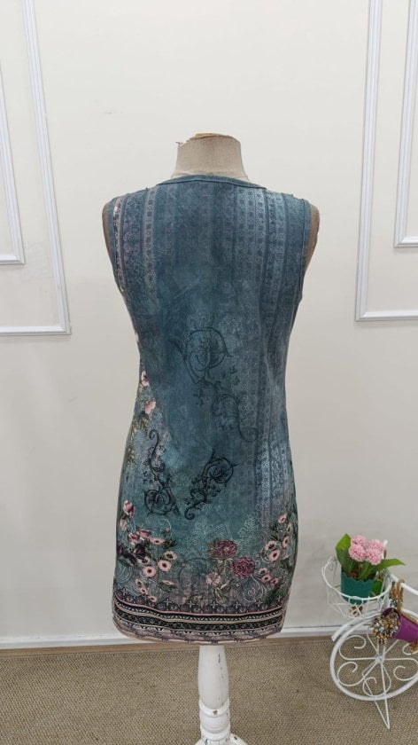 Women's V-Neck Sleeveless Suprem Dress with Paisley Print and Floral Border - Janes - by Peralane - photo 6