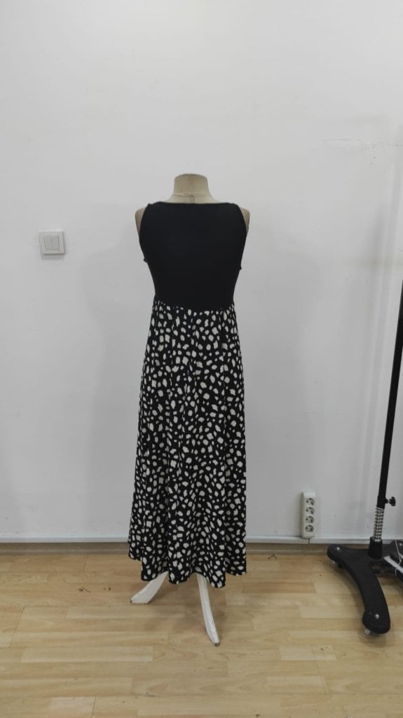 Women's Sleeveless Round Neck Two-Piece Dress Set with Polka Dot Skirt - Janes - by Peralane - photo 6