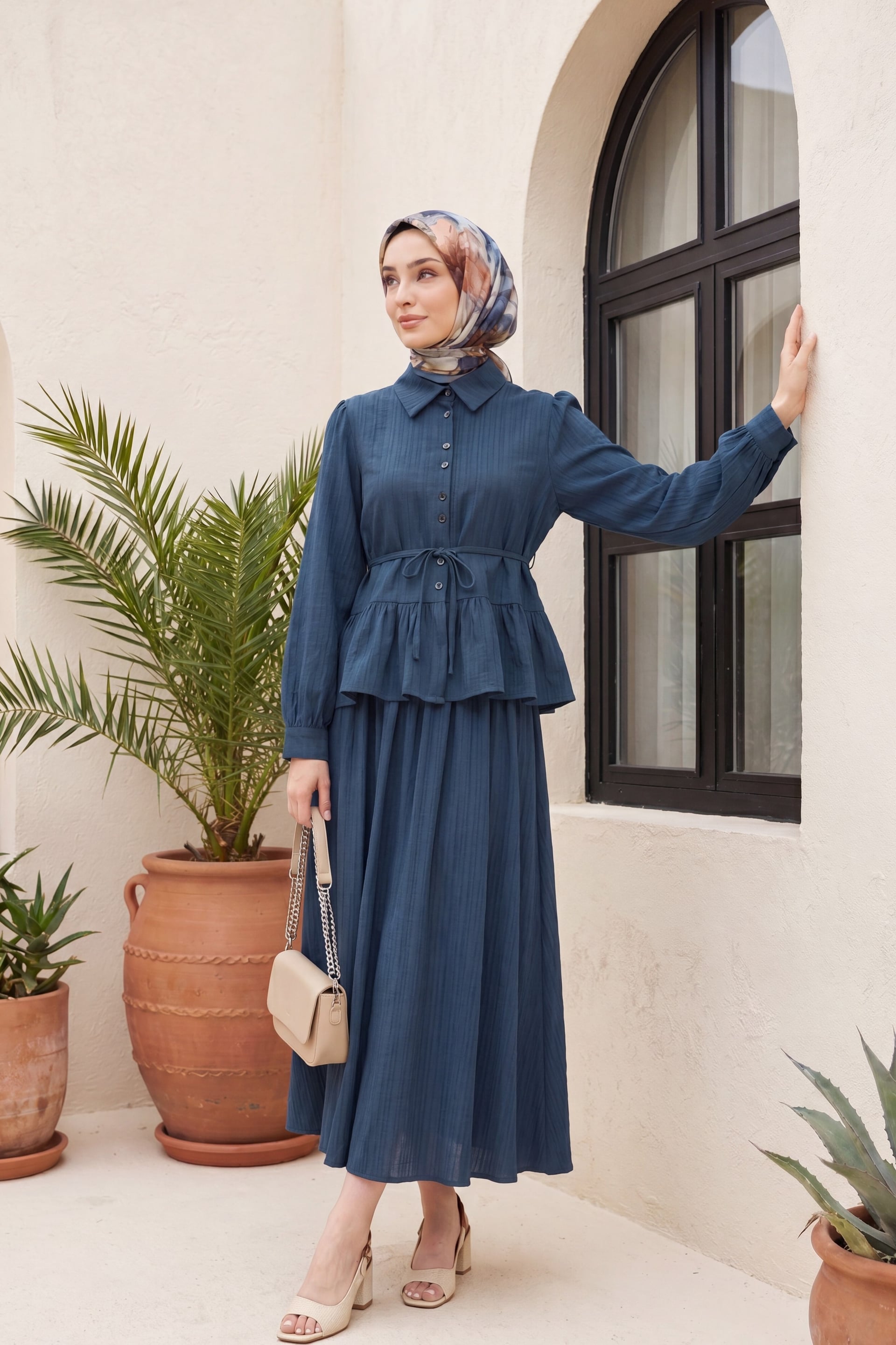 Button-Front Tunic and Maxi Skirt Set in Dark Blue - Podyumplus - by Peralane - photo 2