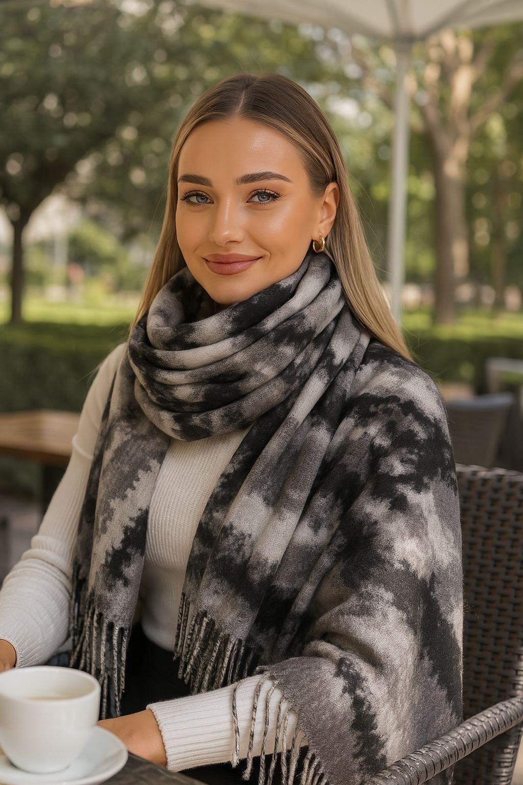 Batik Print Fringed Shawl in Beige and Black - Nesvay - by Peralane - photo 2