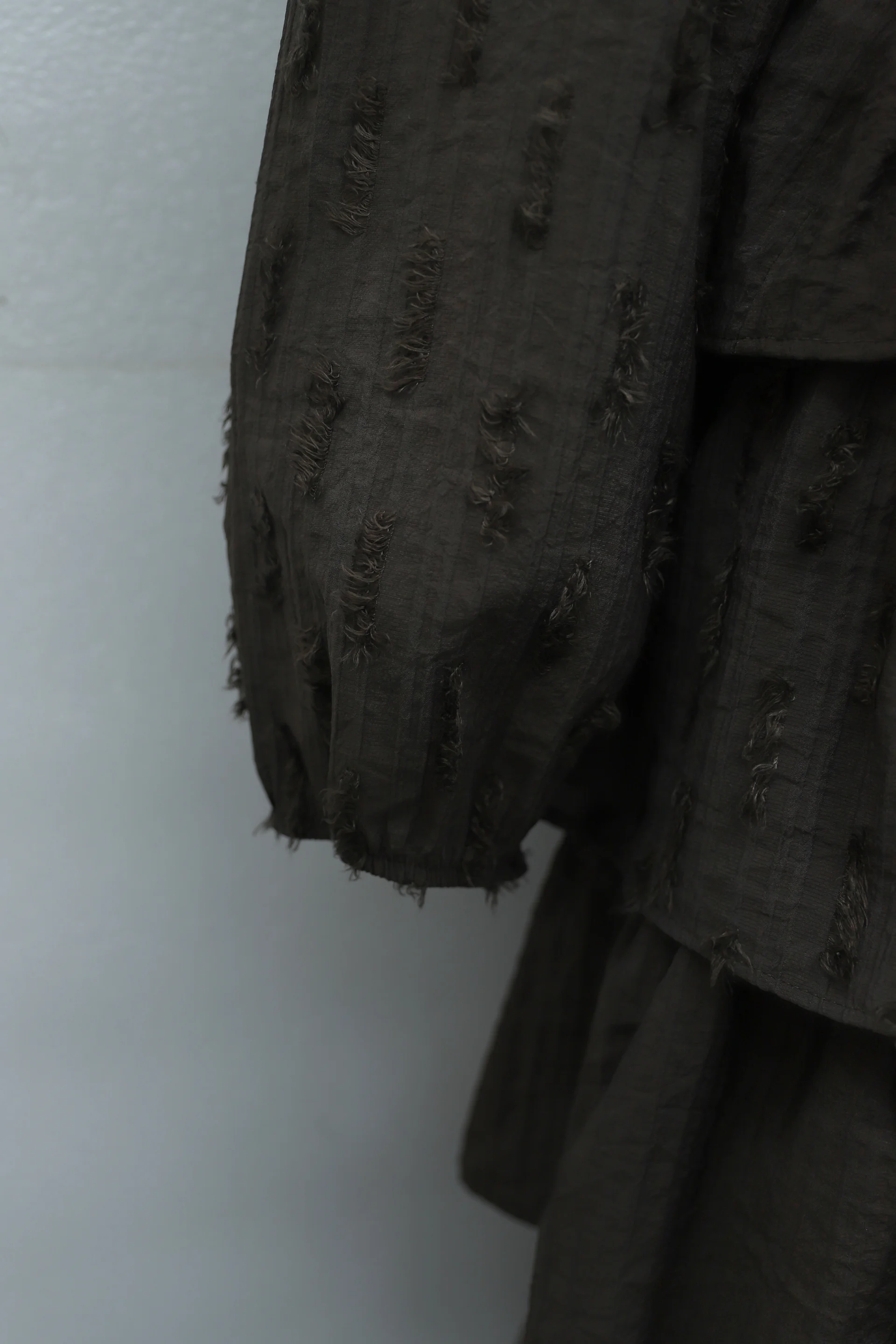 Half Button Tiered Crinkle Dress with Belt and Elastic Cuffs - Brown - Podyumplus - by Peralane - photo 8
