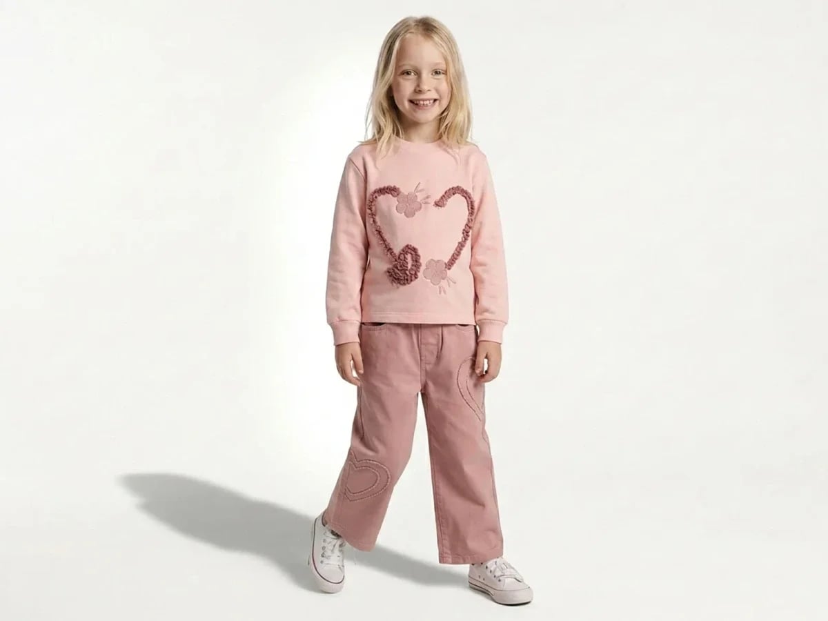 Girls' Heart Detail Sweatshirt and Trousers Set - Carino - by Peralane