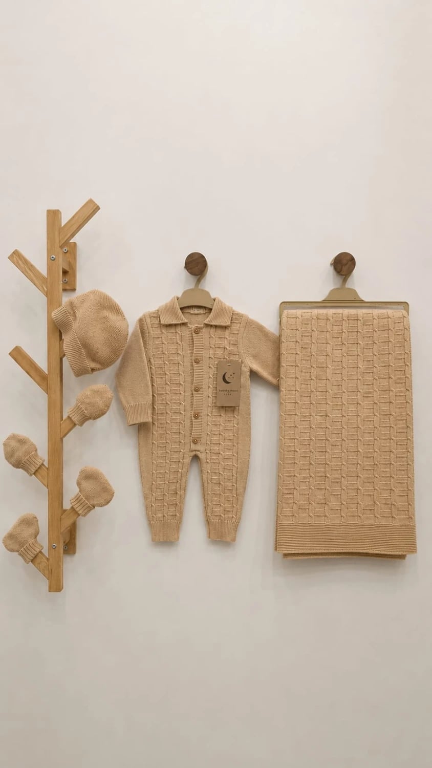 Knitted Blanket and Jumpsuit Set for Babies - Brown - Has Bereket - by Peralane