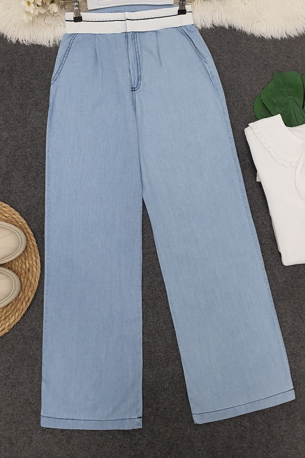 Light Blue High-Waist Wide-Leg Denim Trousers with Belt Detail - Podyumplus - by Peralane - photo 12