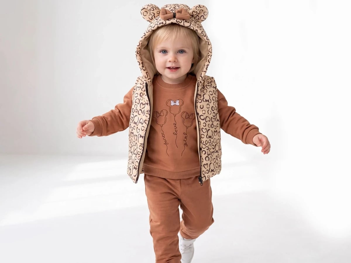 Heart Pattern Hooded Gilet, Sweatshirt and Trousers Baby Girl Set – Brown - Bebly - by Peralane