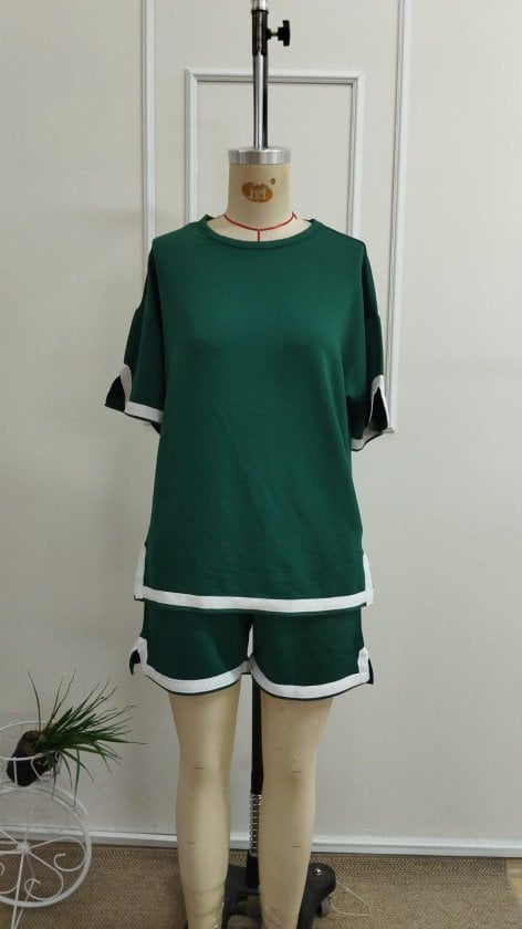 Women's Short-Sleeve Crew Neck Striped Detail Viscose Two-Thread Blouse and Shorts Two-Piece Set - Janes - by Peralane - photo 5