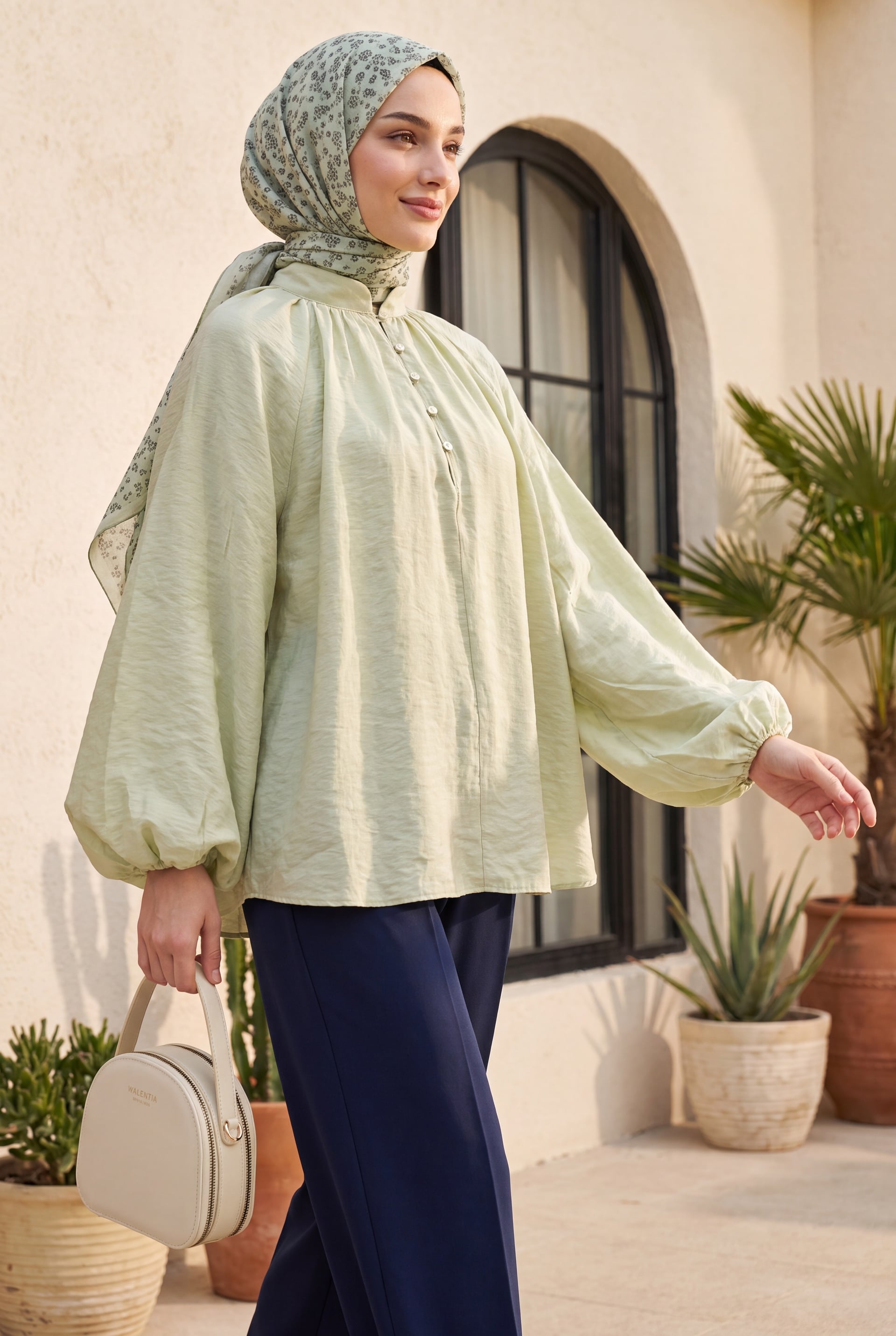 Women's Oversize Voile Tunic and Headscarf Set in Sage Green with Tie Neckline - Podyumplus - by Peralane - photo 3