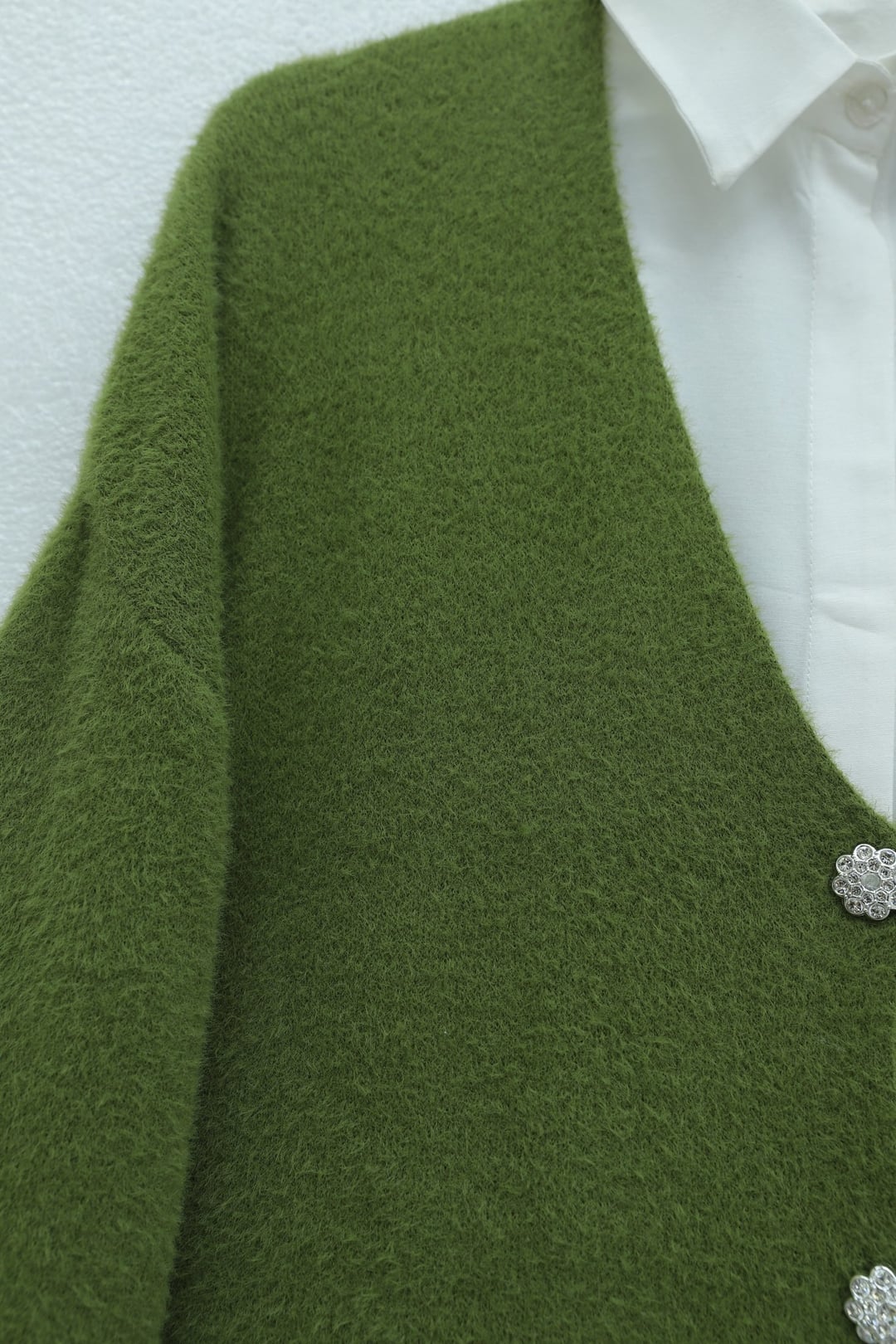 Button-Front Fuzzy Knit Cardigan - Olive Green - Podyumplus - by Peralane - photo 4
