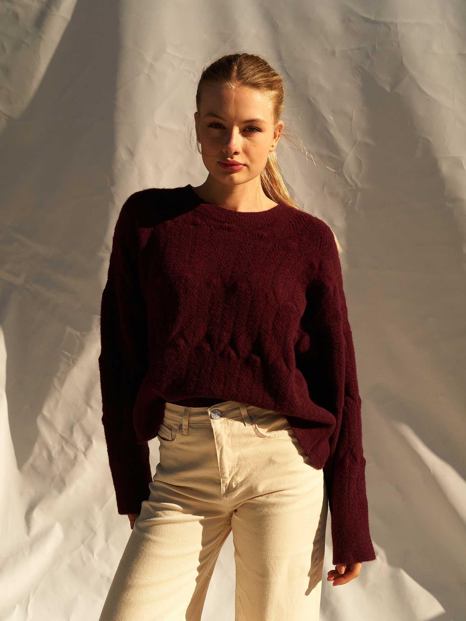 Burgundy Oversize Crew Neck Knit Sweater for Women - Lefon - by Peralane - photo 6