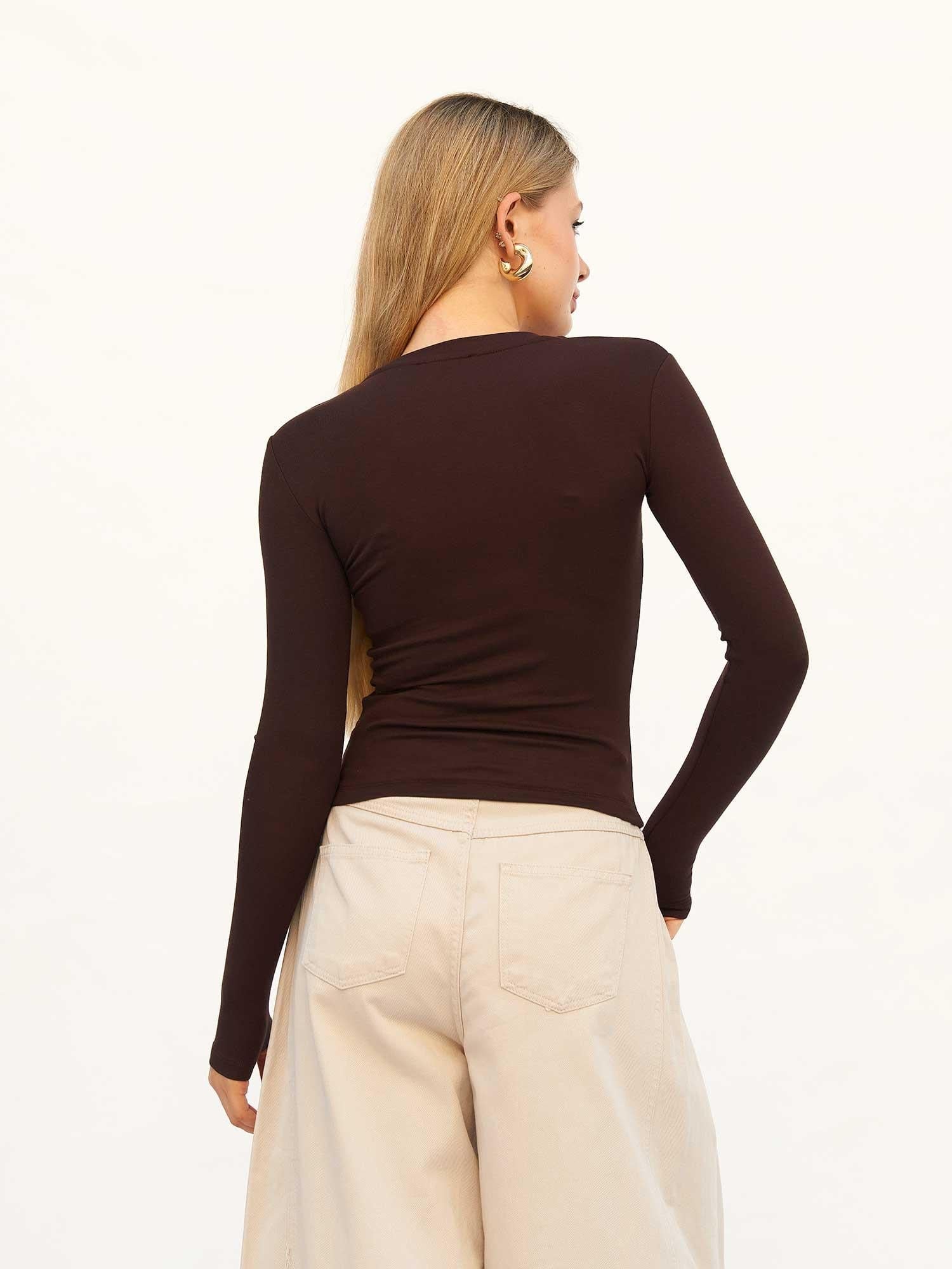 Women's Long-Sleeved Ribbed Knit T-Shirt with Thumbholes - Dark Brown - Lefon - by Peralane - photo 3