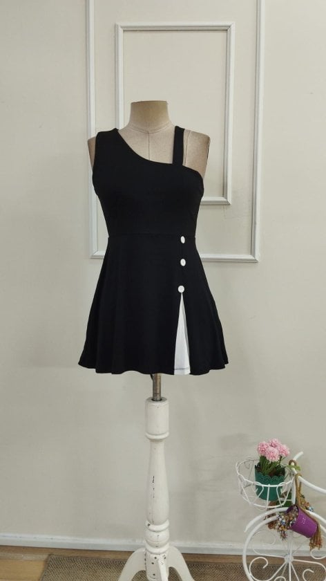 Women's One-Shoulder Viscose Blouse with Strap Detail and Buttons - Janes - by Peralane - photo 4