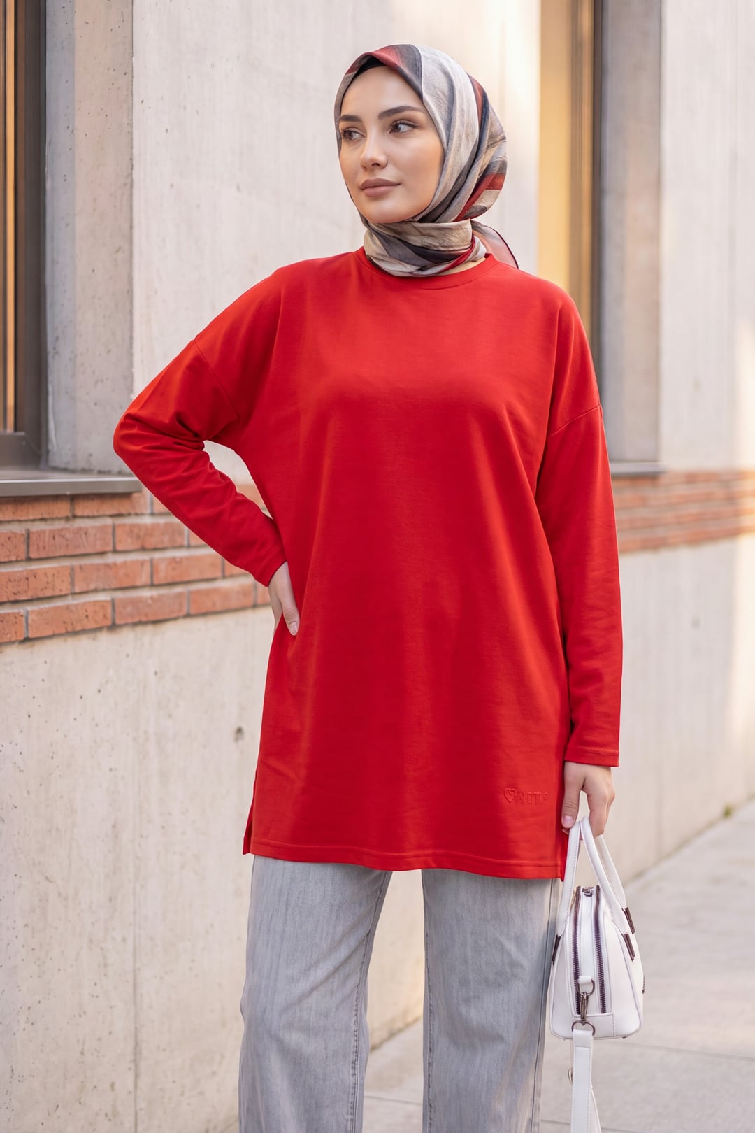 Heart Detail Slit Casual Knit Tunic - Red - Podyumplus - by Peralane - photo 2