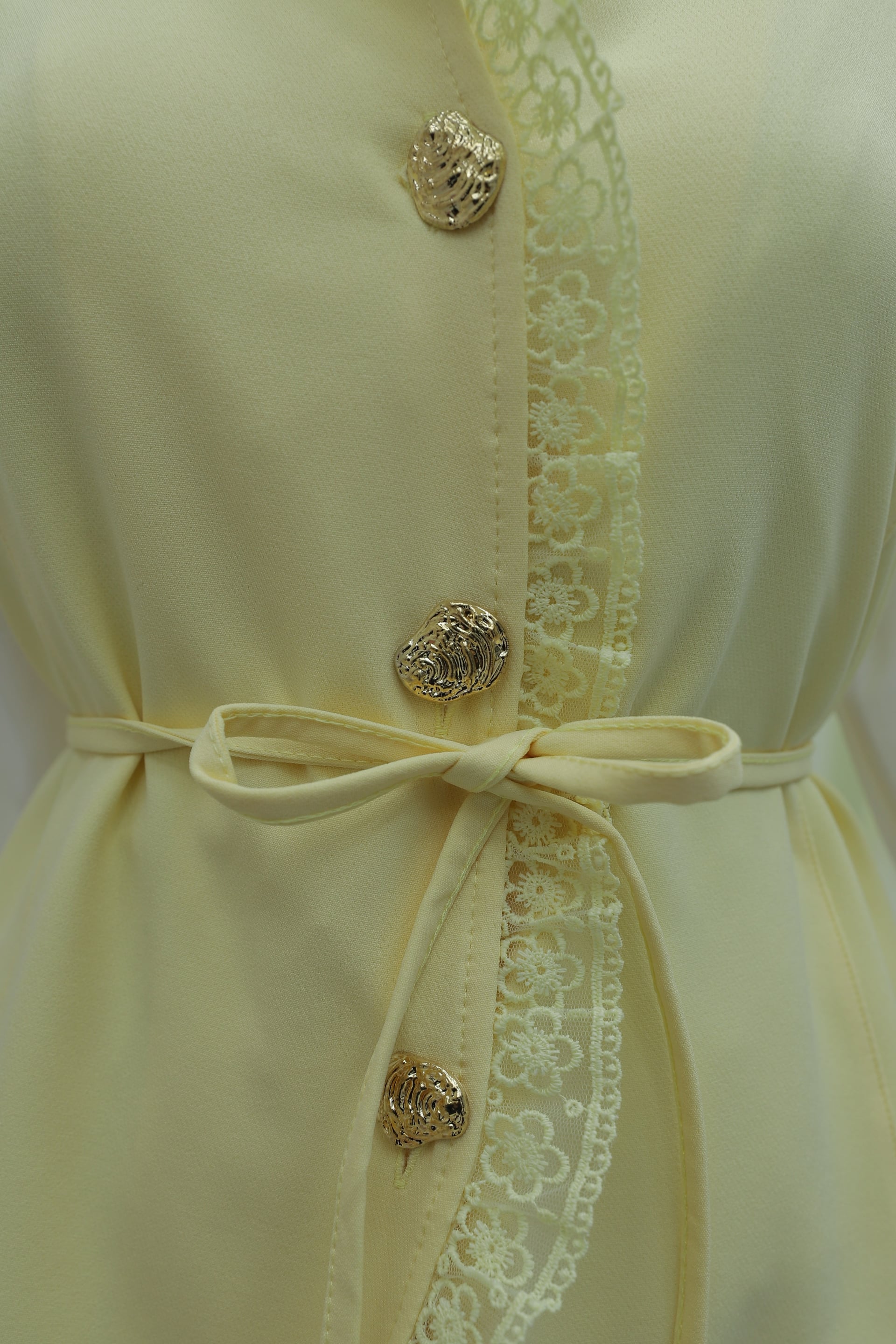 Lace Detail Belted Vest and Wide-Leg Trouser Two-Piece Crepe Set - Yellow - Podyumplus - by Peralane - photo 7