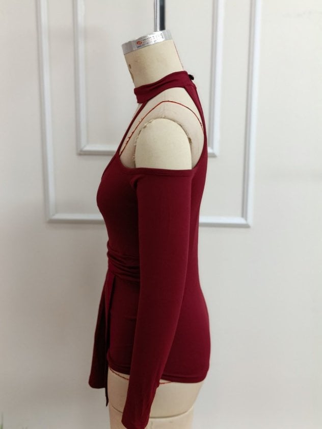 Women's Long-Sleeve Cold-Shoulder High-Neck Blouse with V-Neck and Draped Hem, Deep Red - Janes - by Peralane - photo 5